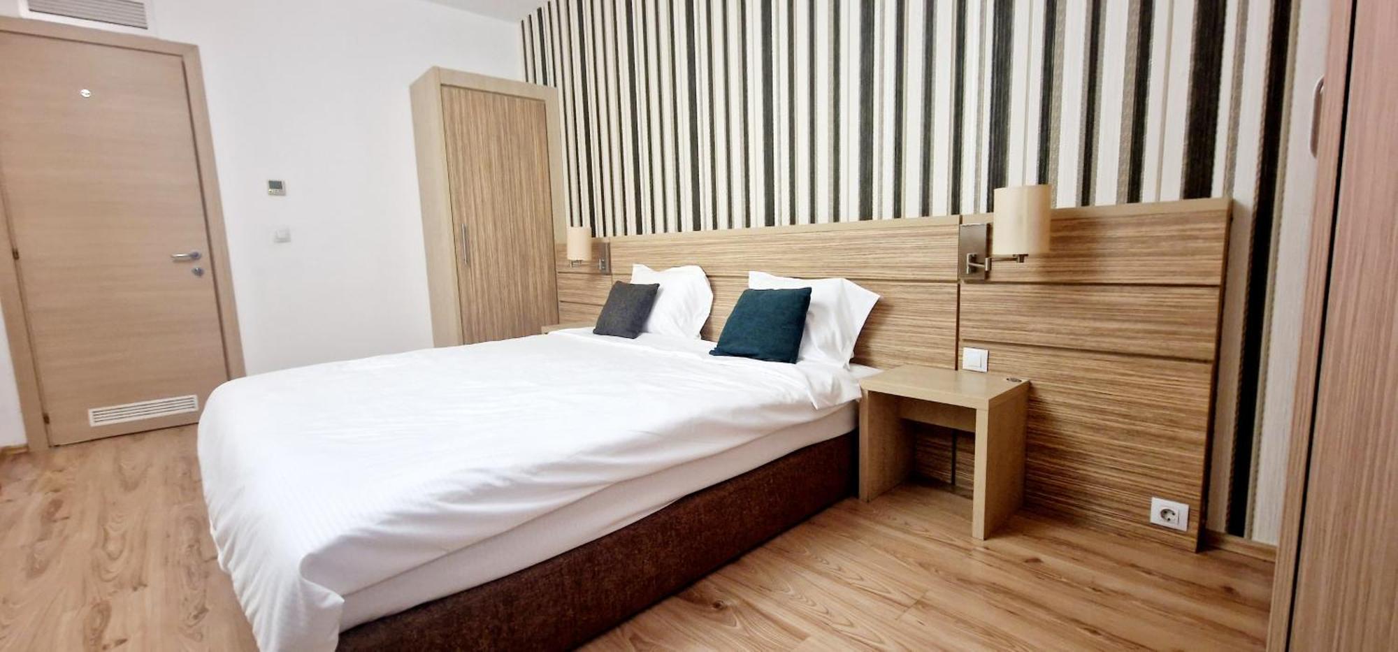 Apartamento Rin Grand Sofmed Bucarest Exterior foto