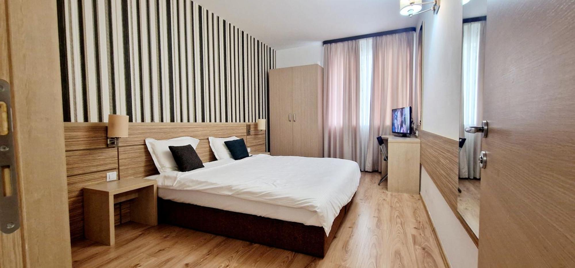 Apartamento Rin Grand Sofmed Bucarest Exterior foto